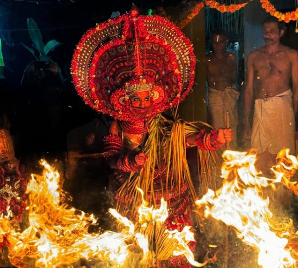 Kannur Thalassery Theyyam Tour Package